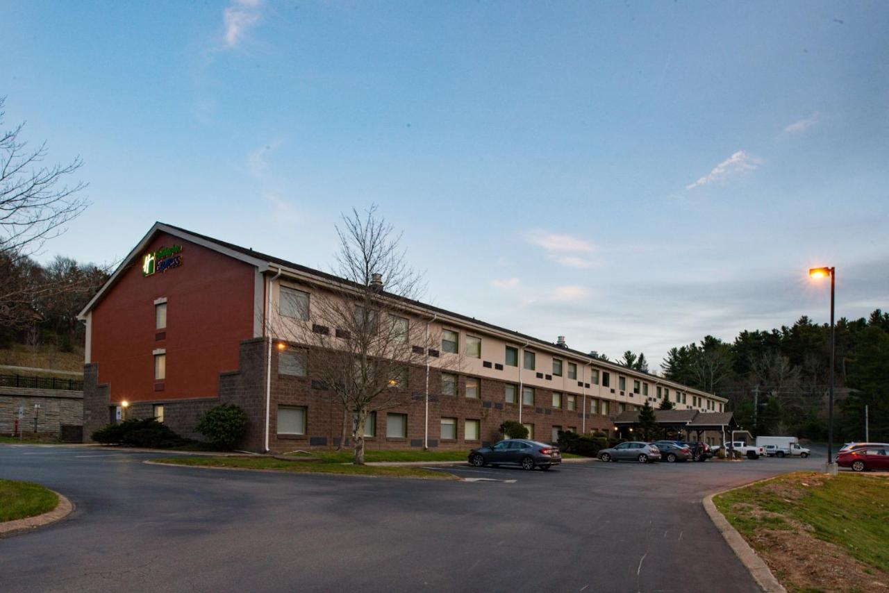 Holiday Inn Express Blowing Rock South By Ihg Exteriör bild